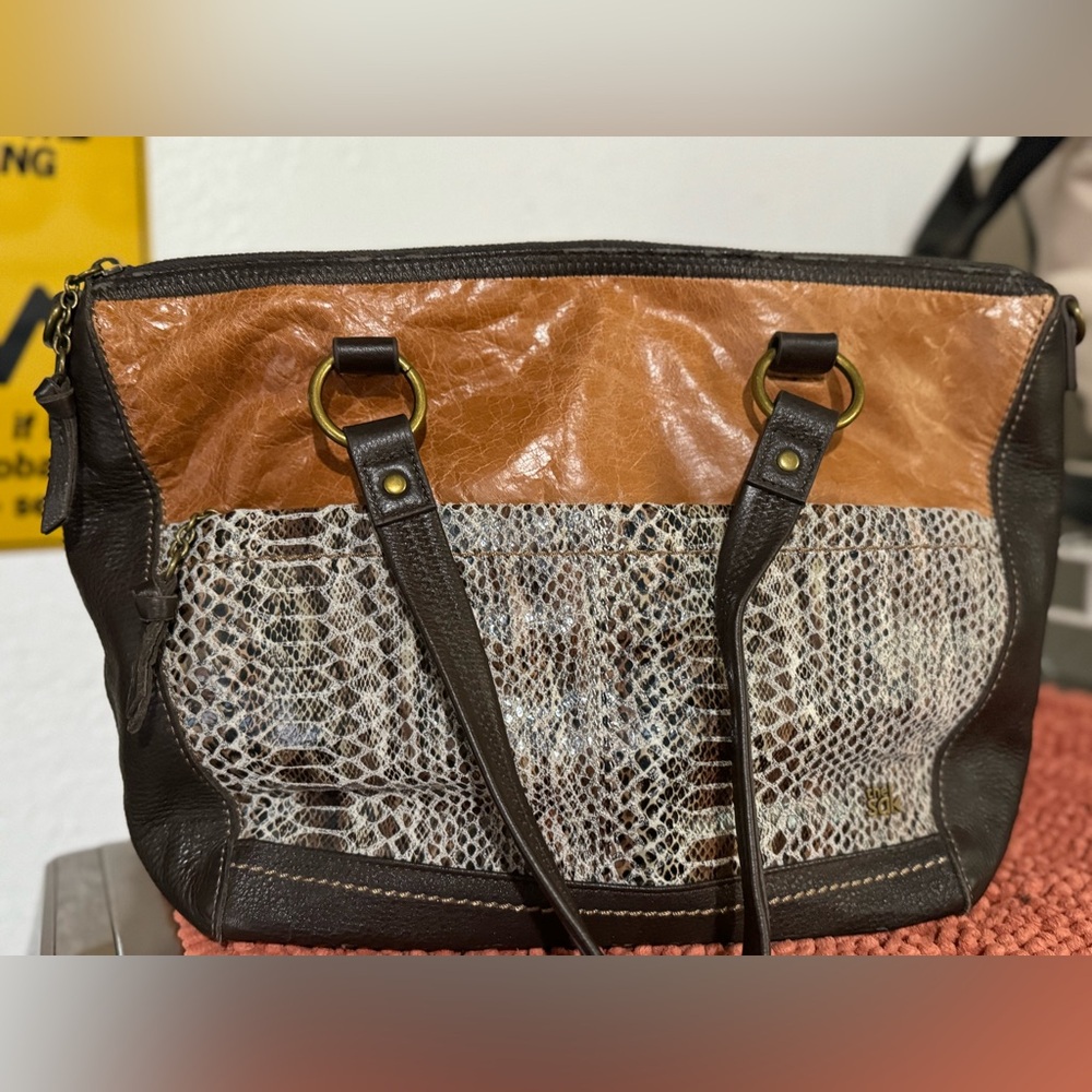 The Sak Two Way Tote Shoulder Bag Leather Brown Snake Pattern Double Handle